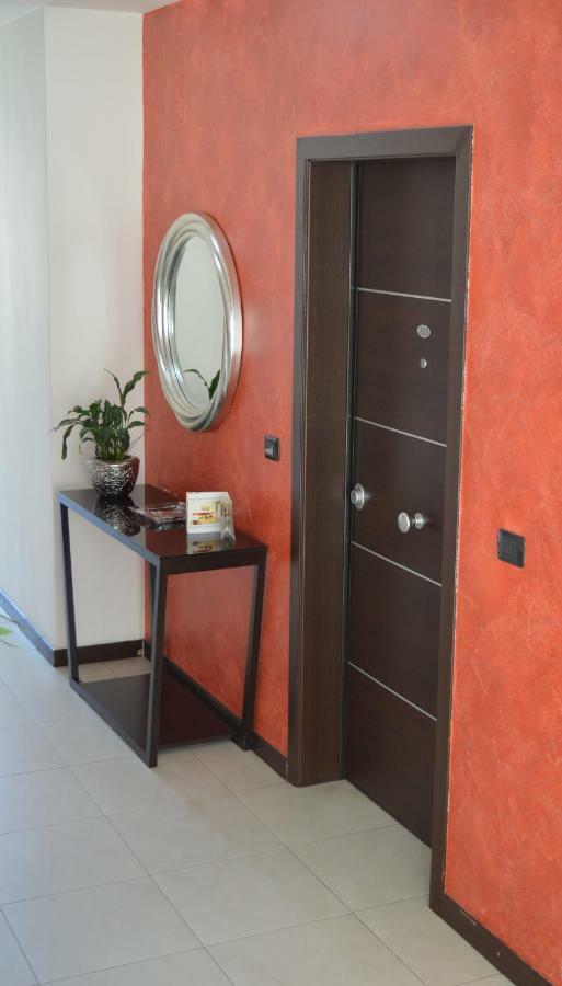 Vescovo Rosso Hotel โกเซนซา ภายนอก รูปภาพ